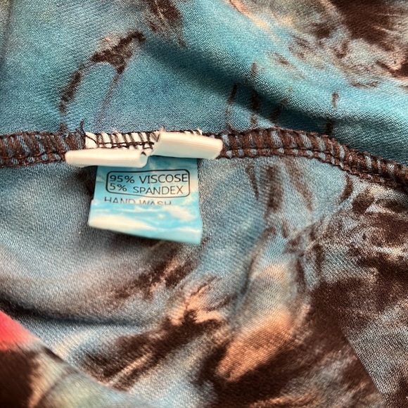 Boho half tie-dye tunic in black with rainbow tie dye S/M - Picture 12 of 12